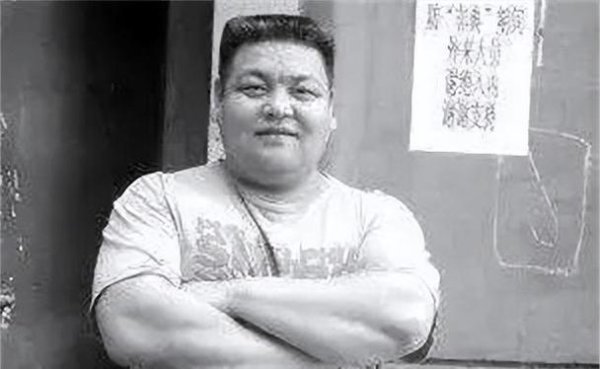 开元棋牌试玩 亚洲第一大力士才力：为国争光勇夺60多个冠军，退役后当保安